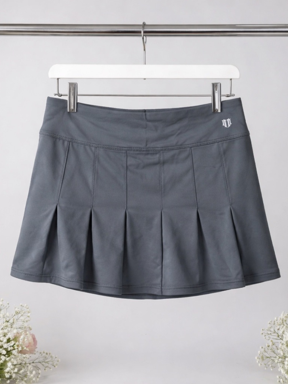 NWT EleVen Venus Williams Black Flutter Skort  Tennis Pickleball - Size L